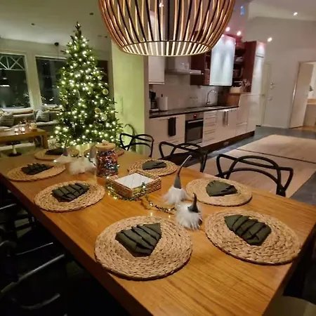 Ferienhaus Kaunis Perhetalo, Jossa Mukavuus, Rauha Ja Unelmien Loma Kohtaavat