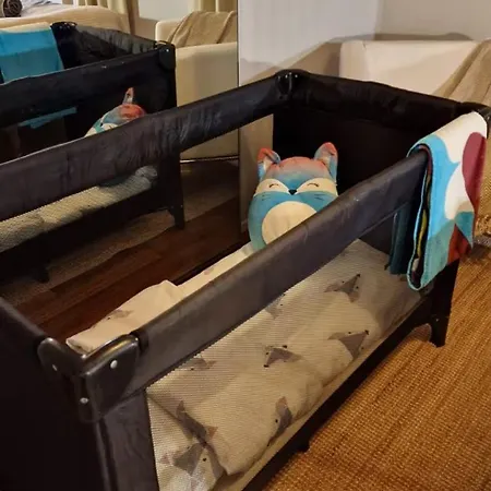 Kaunis Perhetalo, Jossa Mukavuus, Rauha Ja Unelmien Loma Kohtaavat Ferienhaus