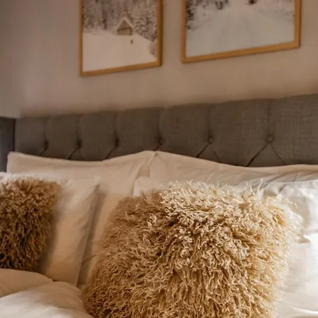 Ferienhaus Kaunis Perhetalo, Jossa Mukavuus, Rauha Ja Unelmien Loma Kohtaavat Rovaniemi